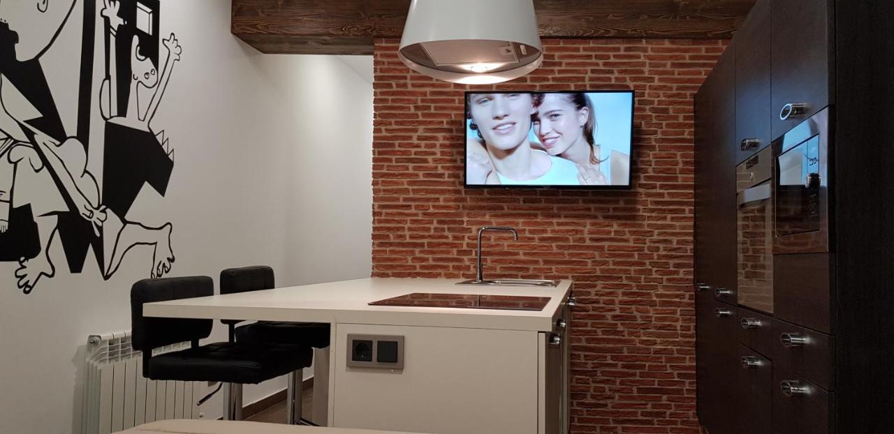 Picasso Callao Wifi Free - Temporada Rental Workers & Stud Madrid Eksteriør bilde